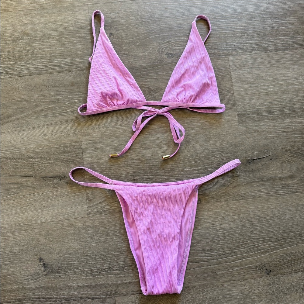 Monday Swimwear Set